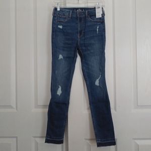 Hollister High Rise Distressed Skinny Jean Nwt 25